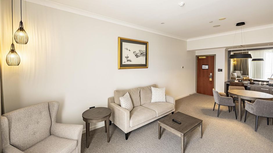 Duxton Hotel Suite