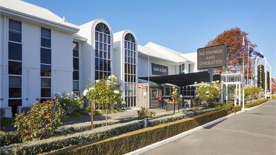Hotel Pavilions