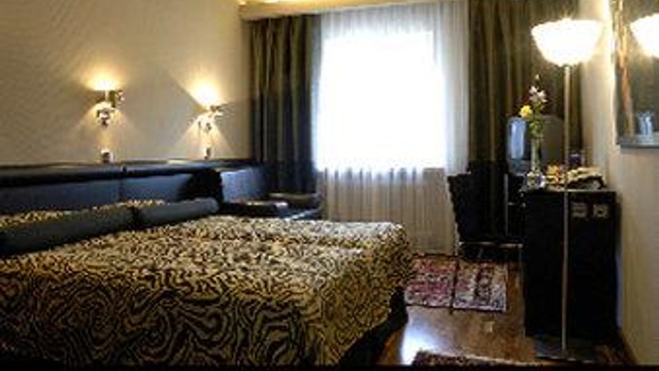 Hotel Rivoli Room