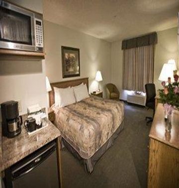 Service Plus Inns & Suites