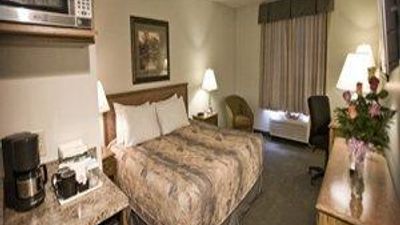 Service Plus Inns & Suites