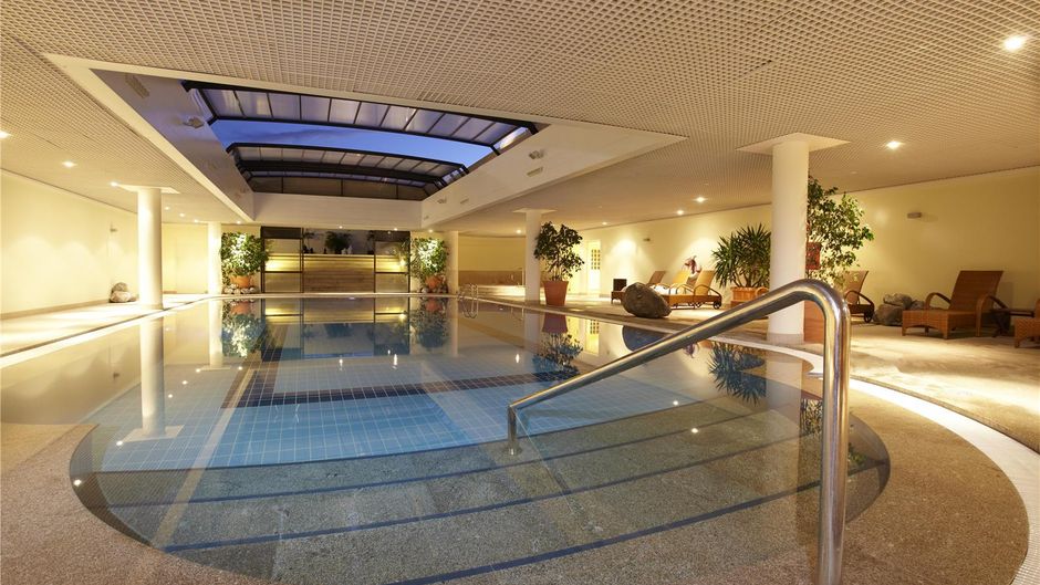 Eden Mar Suite Hotel Pool