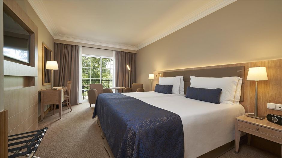 Porto Santa Maria Hotel Room