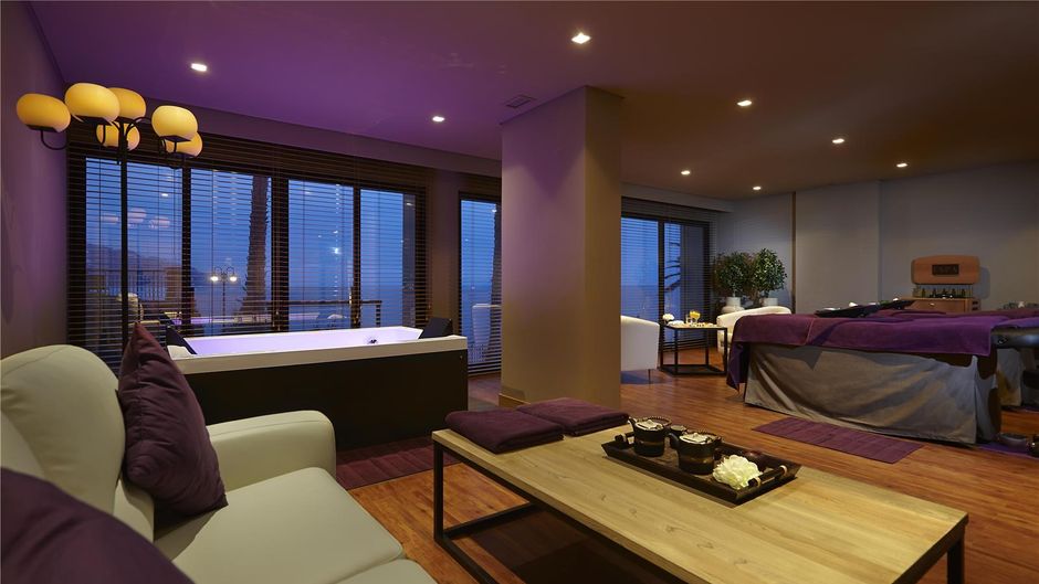 The Cliff Bay Suite