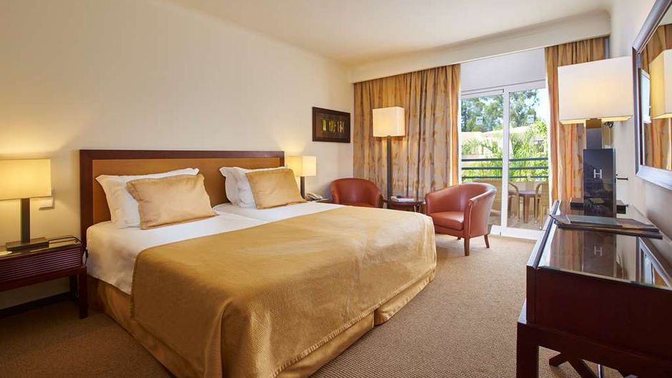 PortoBay Falesia Room