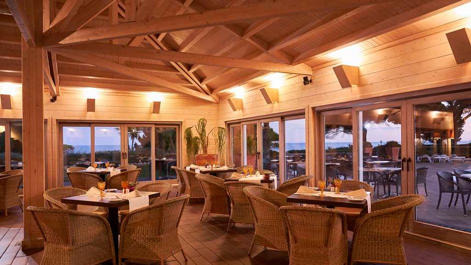 PortoBay Falesia Restaurant