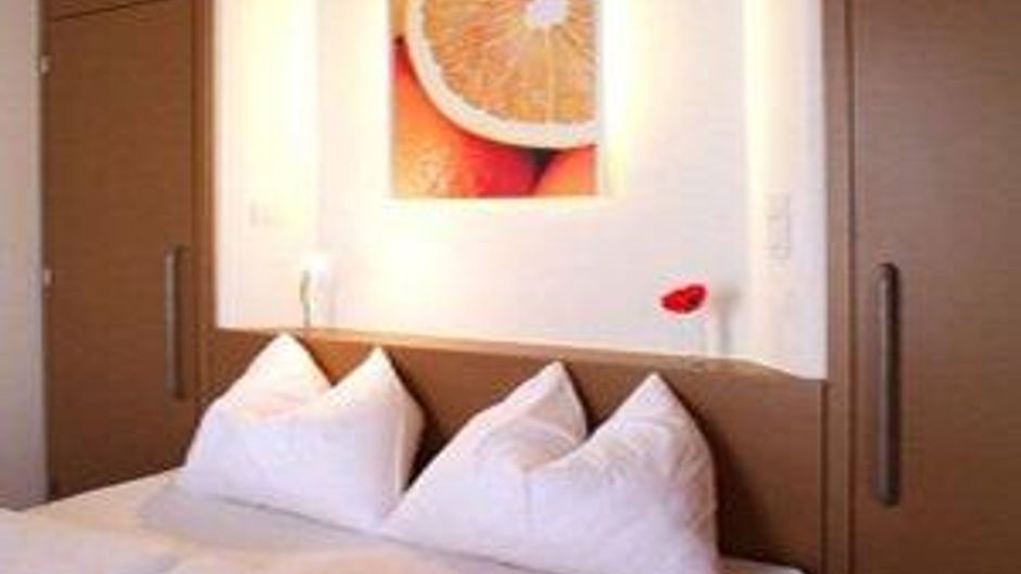 Orange Wings Hotel Wiener Neustadt Room