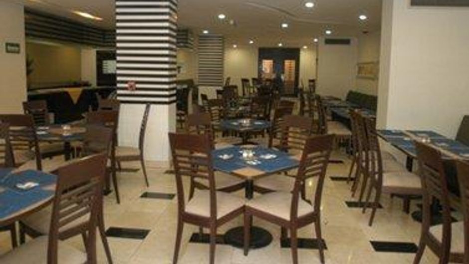 Hotel and Suites PF Restaurant