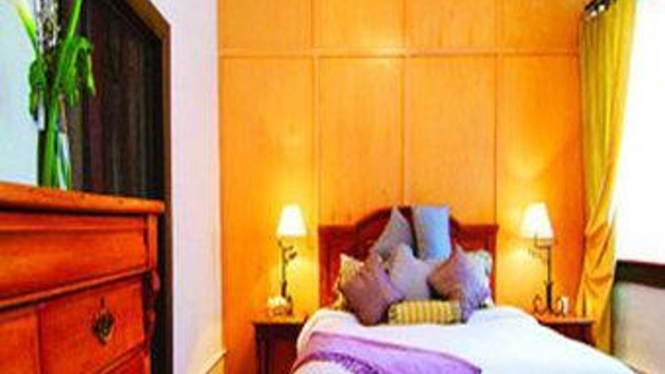 Benmiller Inn Room