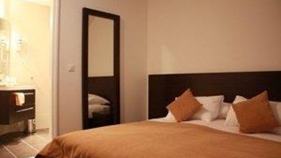 Celenga Apartments Room
