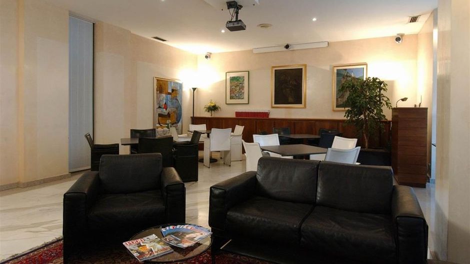 Buonconsiglio Hotel Room