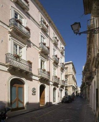Palazzo Artemide