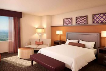 Pearl River Resort
