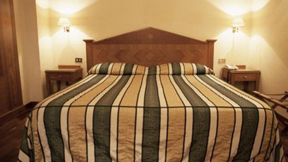 Hotel Empire Room