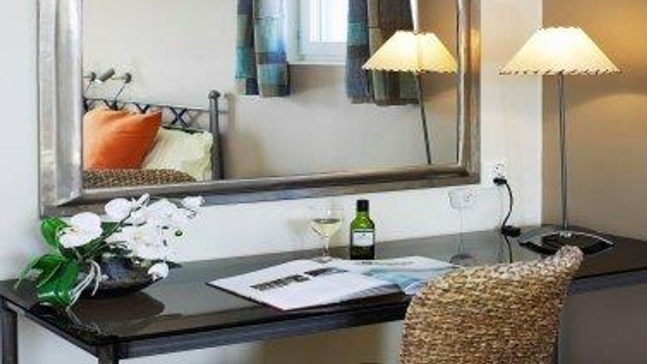 Maudes Hotel Other