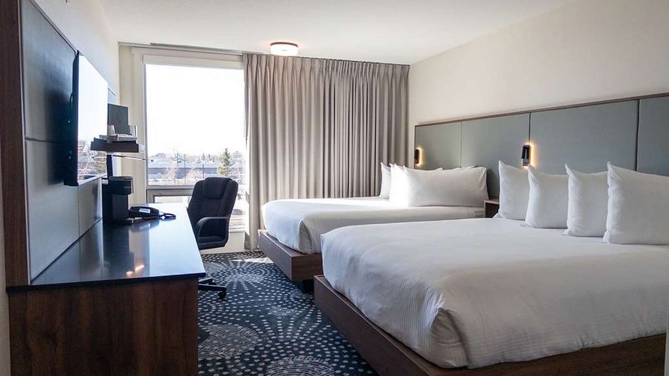 Carriage House Inn Room