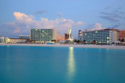 Krystal Cancun