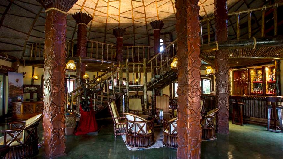Serengeti Serena Safari Lodge Lobby