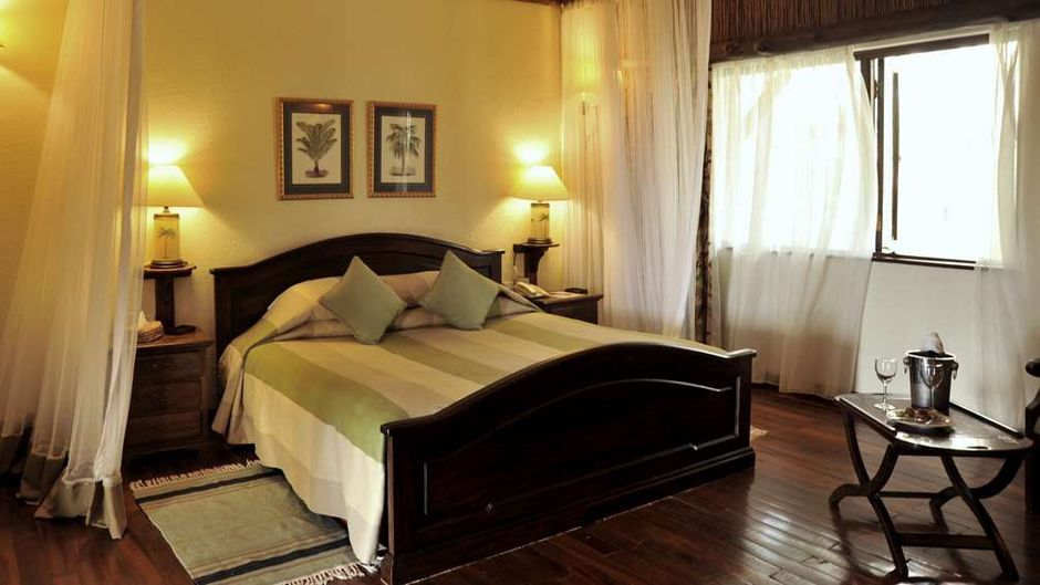 Kilaguni Serena Safari Lodge Suite