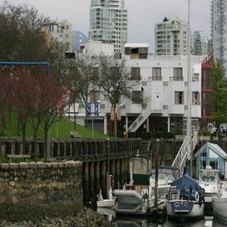 Granville Island Hotel