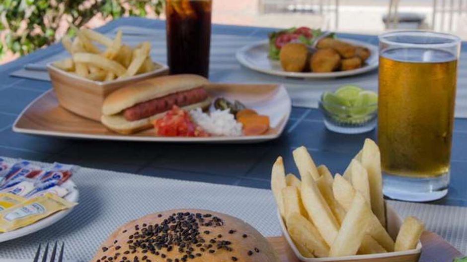Plaza Pelicanos Grand Beach Resort Restaurant