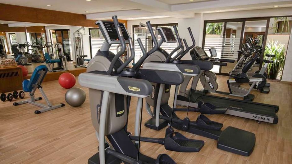 Plaza Pelicanos Grand Beach Resort Health