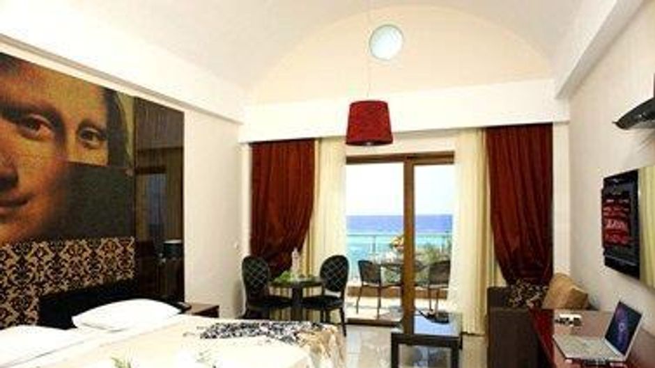 Olympion Sunset Room