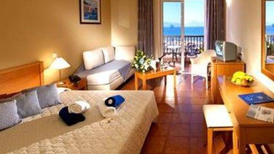 Horizon Beach Resort Room