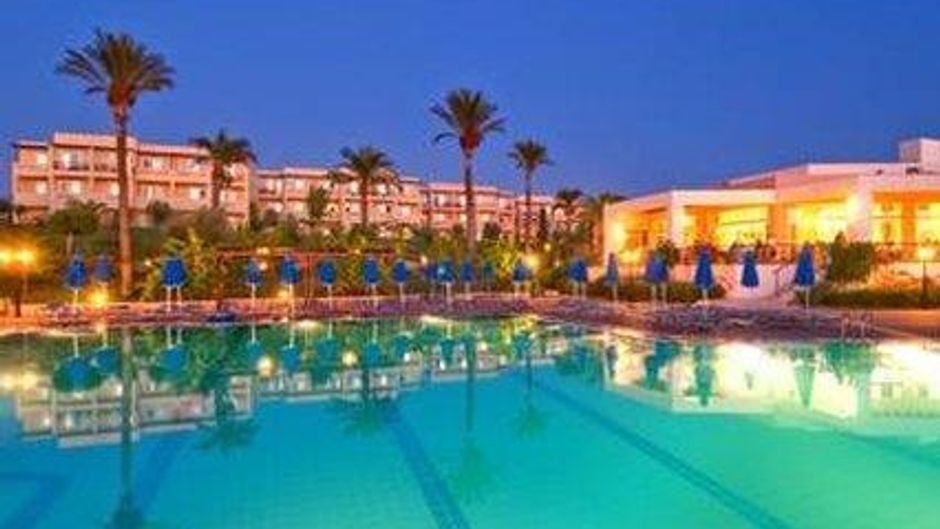 Horizon Beach Resort Exterior