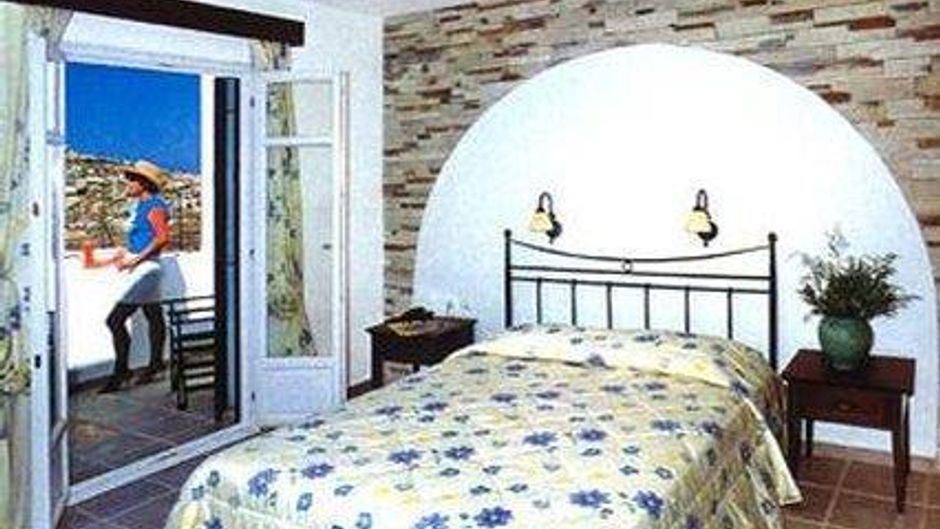 Naxos Palace Room