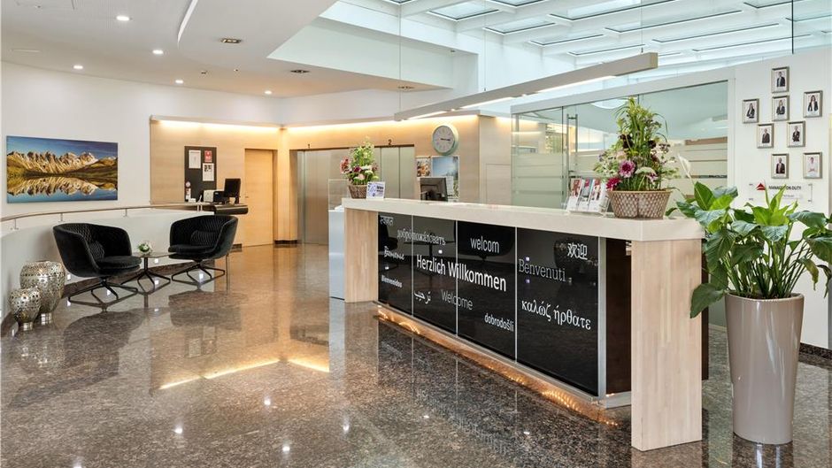 Austria Trend Hotel Congress Innsbruck Lobby