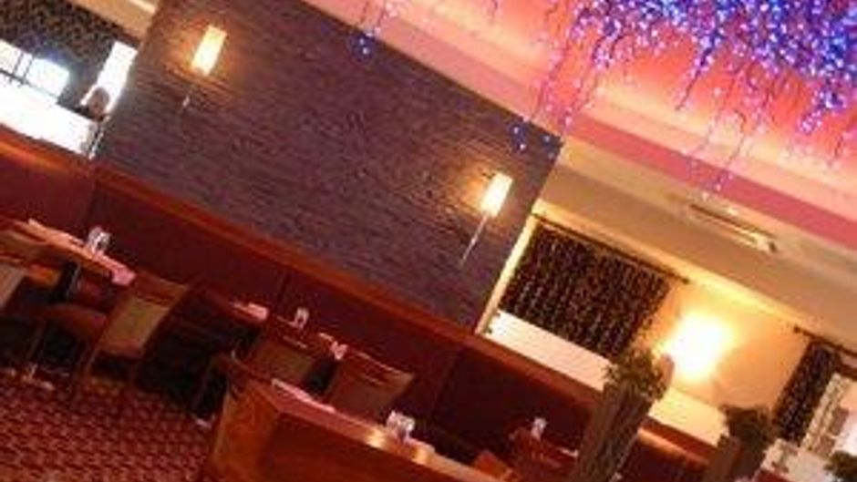 Big Blue Hotel Restaurant