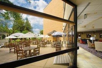 Hotel Mead