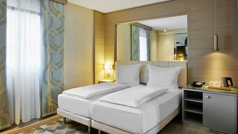 Titanic Comfort Hotel Berlin Mitte Room