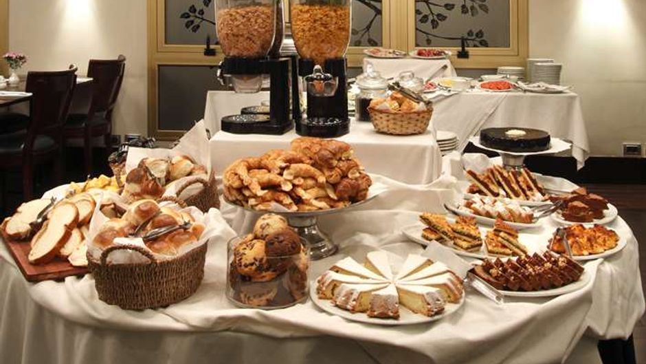 Intersur Recoleta Restaurant