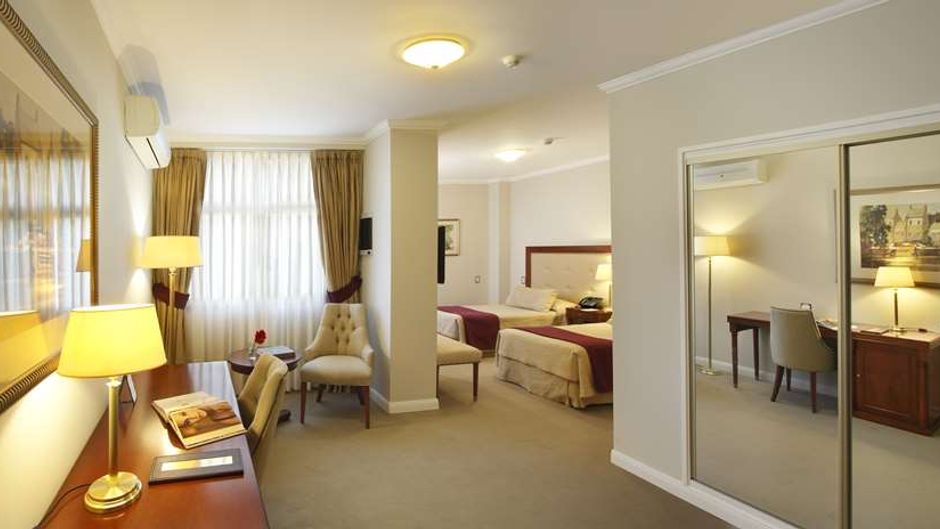 Intersur Recoleta Suite