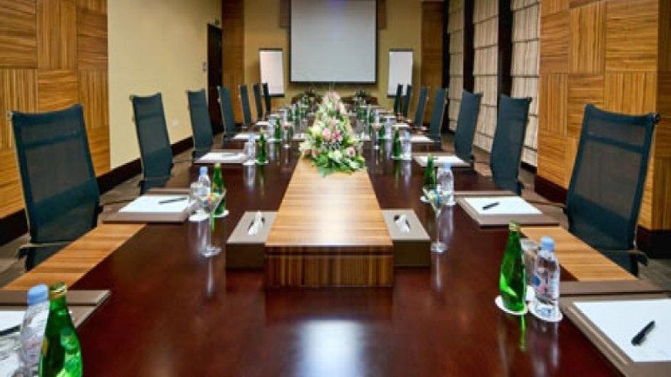 City Seasons Hotel Muscat Meeting