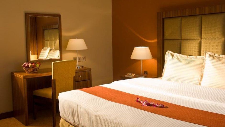 City Seasons Al Hamra Hotel Abu Dhabi Suite