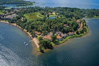 Maddens on Gull Lake