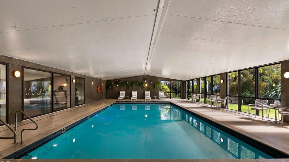 Sudima Hotel Auckland Airport Pool
