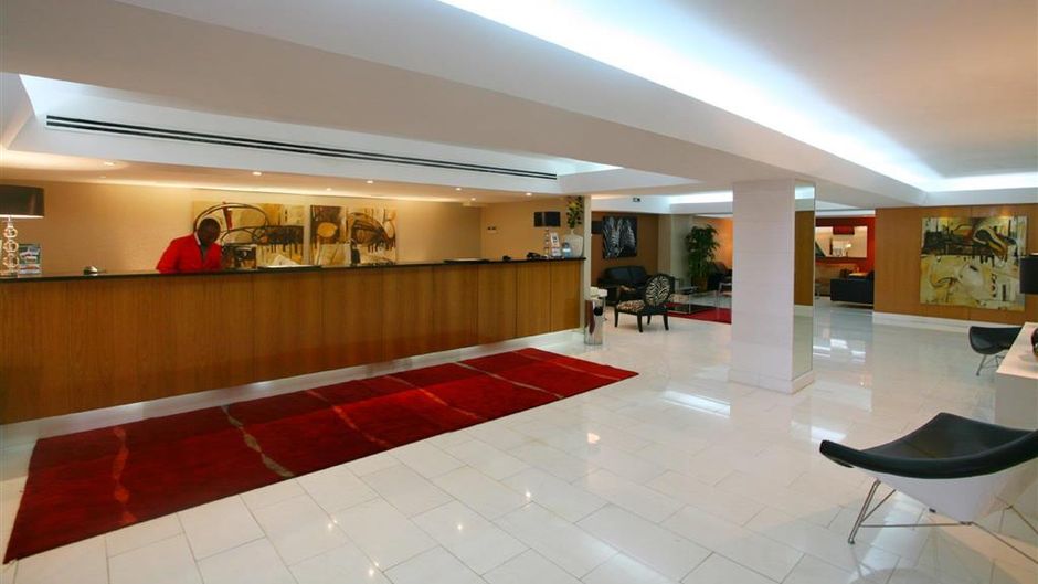Hotel Presidente Luanda Lobby