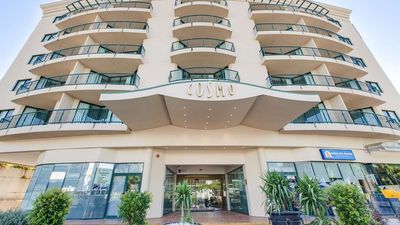 Central Cosmo Apartments