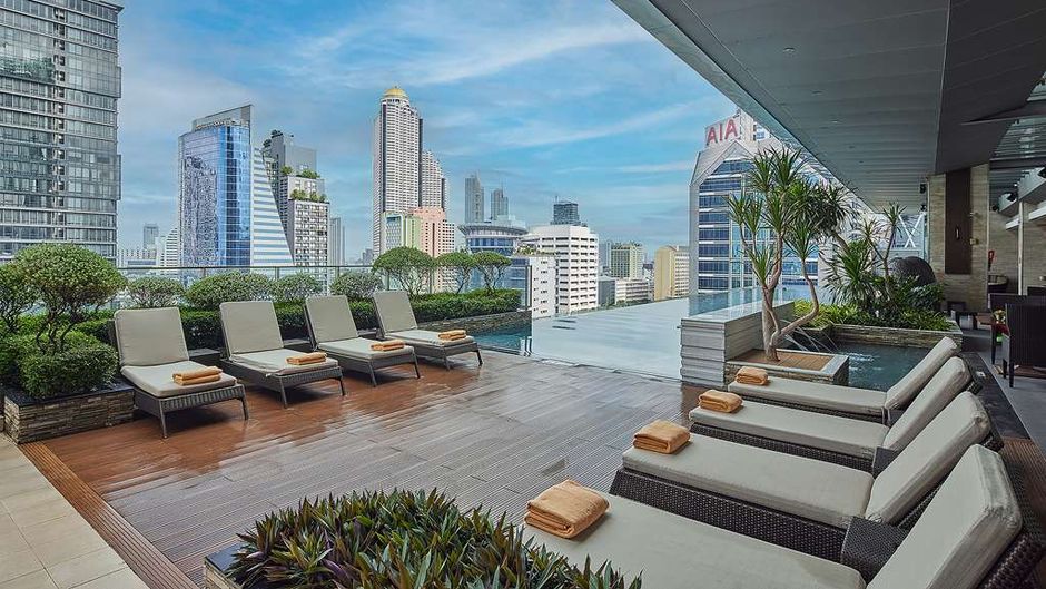 Eastin Grand Hotel Sathorn Bangkok Pool