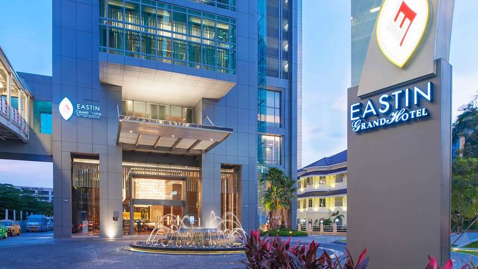 Eastin Grand Hotel Sathorn Bangkok Exterior