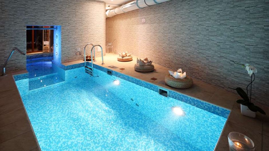 Hotel Kings Court Pool