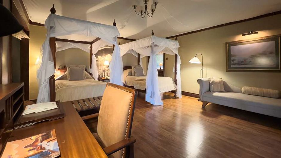 Lake Elmenteita Serena Camp Room