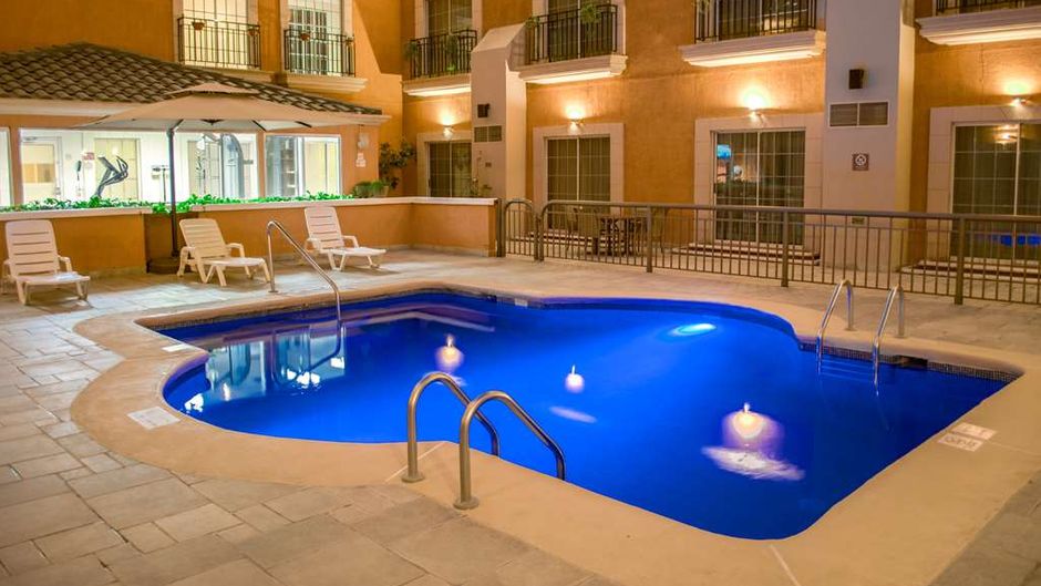 iStay Hotel Ciudad Juarez Pool