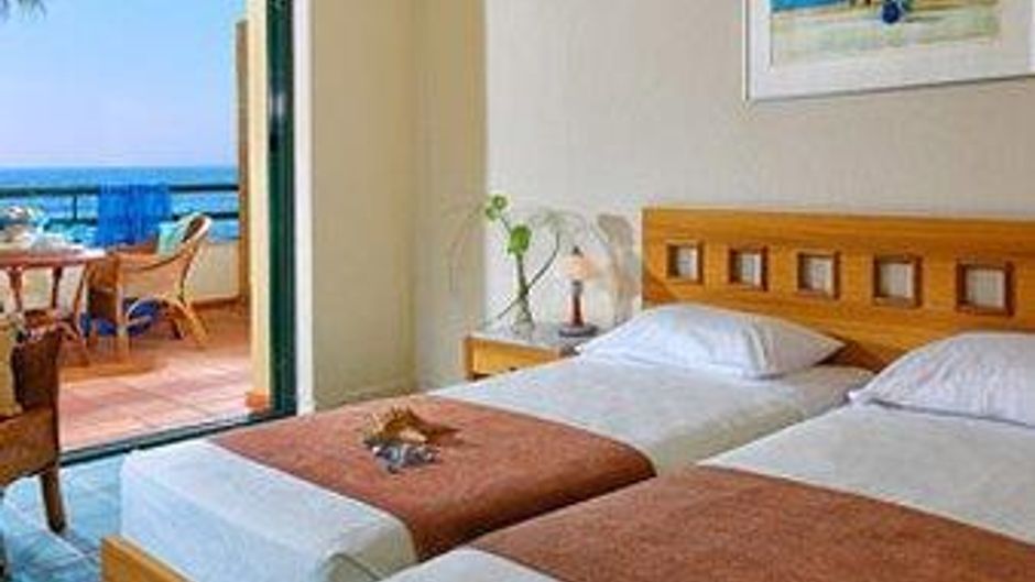 Sirens Beach Hotel Room