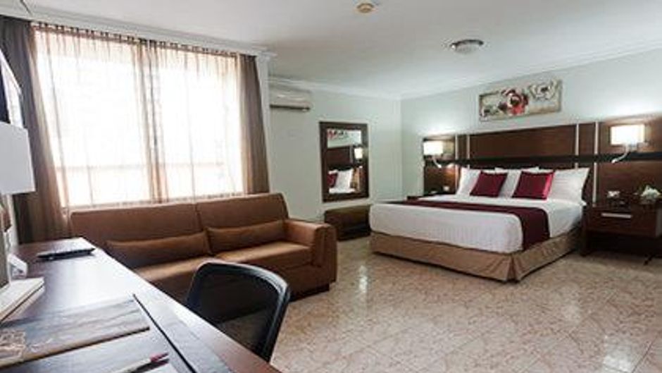 Hotel Coral Suites Room