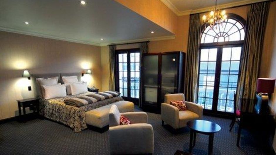 The Crown Hotel Room